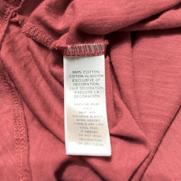 LOFT Pinkish Red Short Sleeve T-shirt with Floral Eyelet Sleeves size XS - Picture 7 of 7